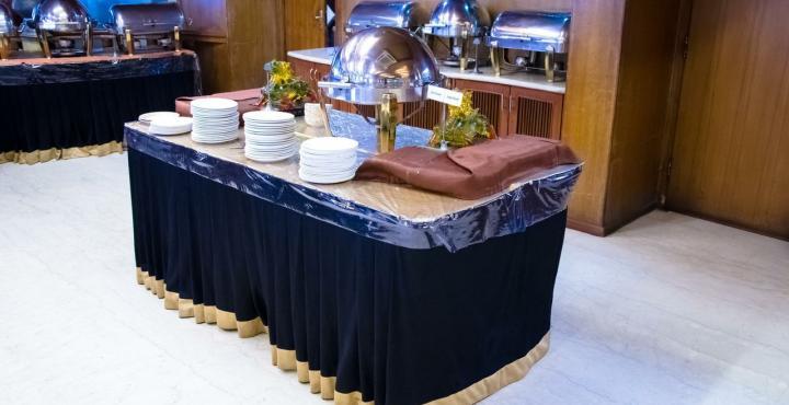 The Shelton Grand Hotel Bangalore Esterno foto